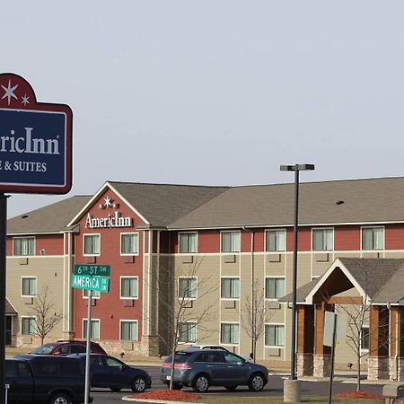 Americinn By Wyndham Cedar Rapids Airport Exterior photo