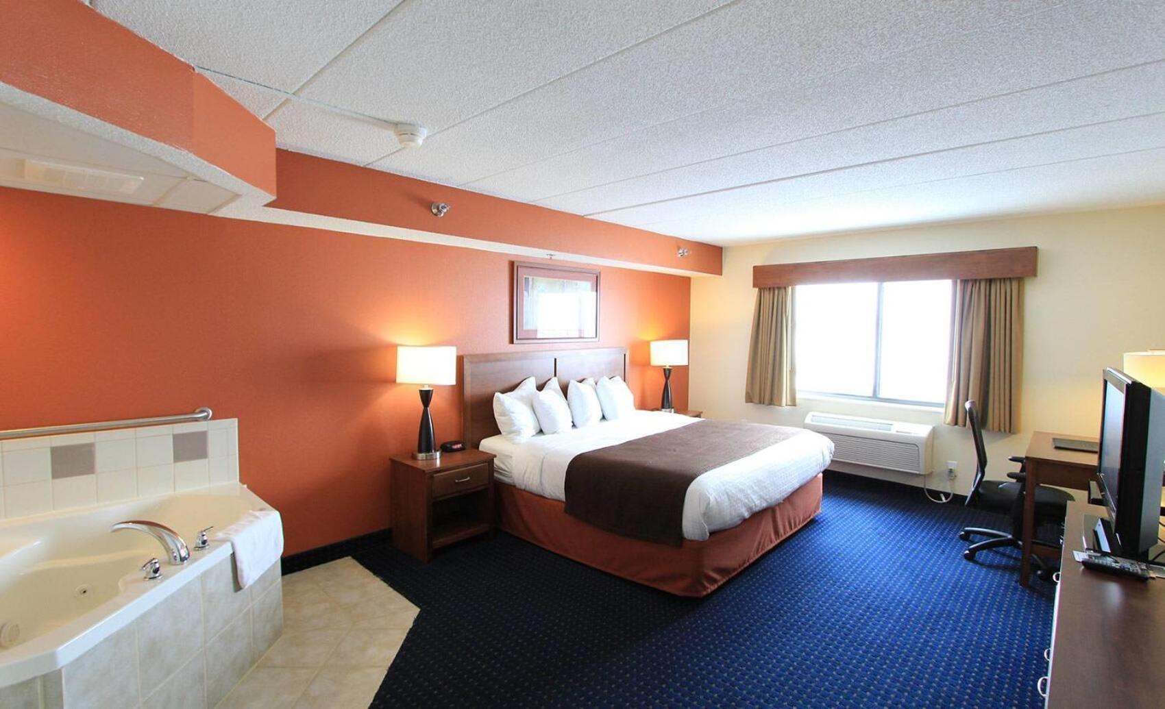 Americinn By Wyndham Cedar Rapids Airport Exterior photo